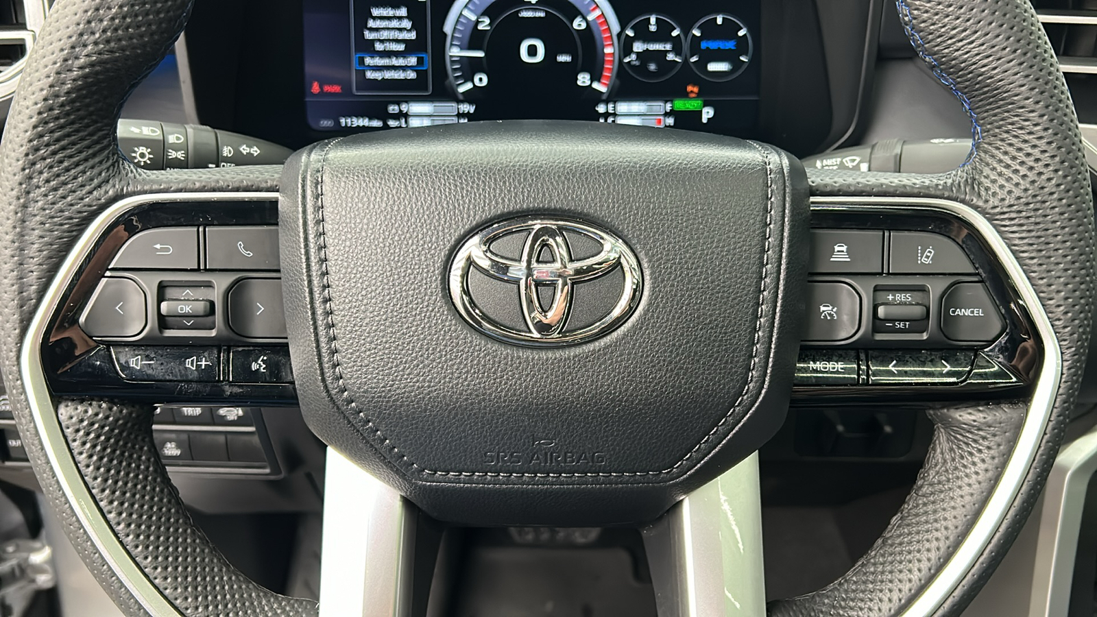 2024 Toyota Tundra Hybrid Platinum 28