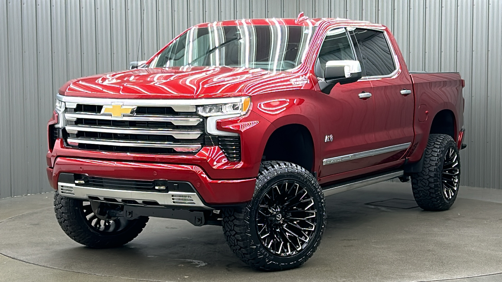 2023 Chevrolet Silverado 1500 High Country 1