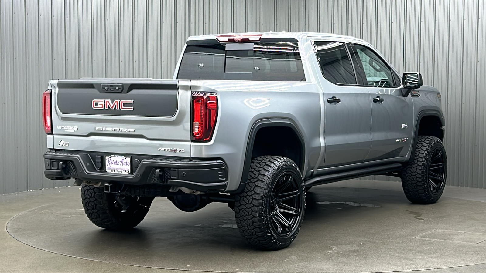 2023 GMC Sierra 1500 AT4X 5