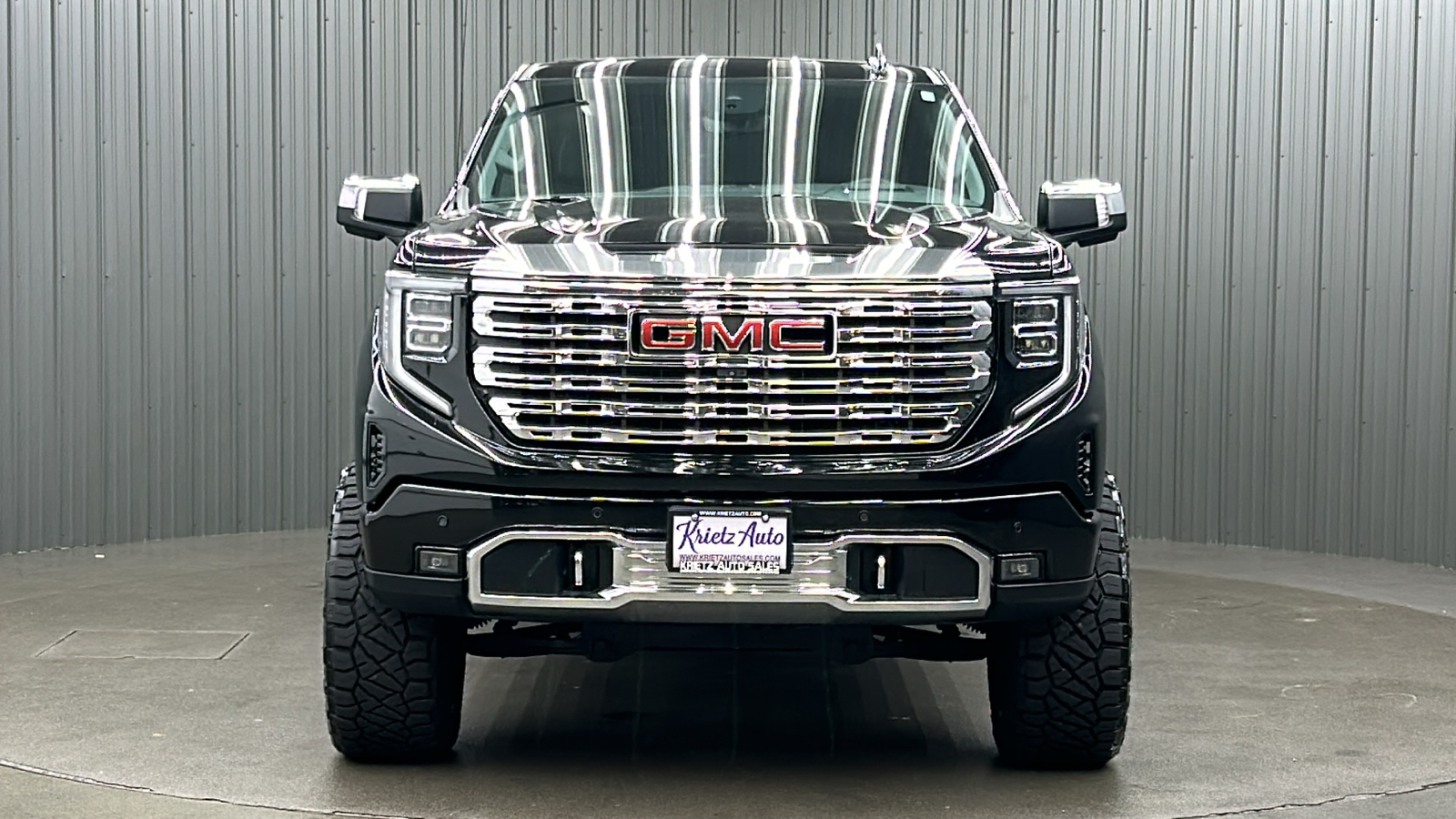 2023 GMC Sierra 1500 Denali 8