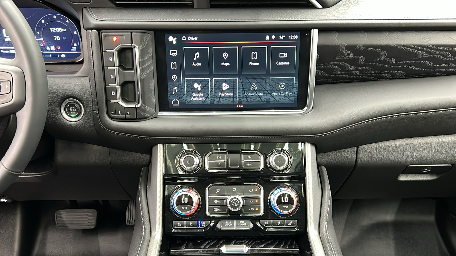 2024 GMC Yukon Denali 18