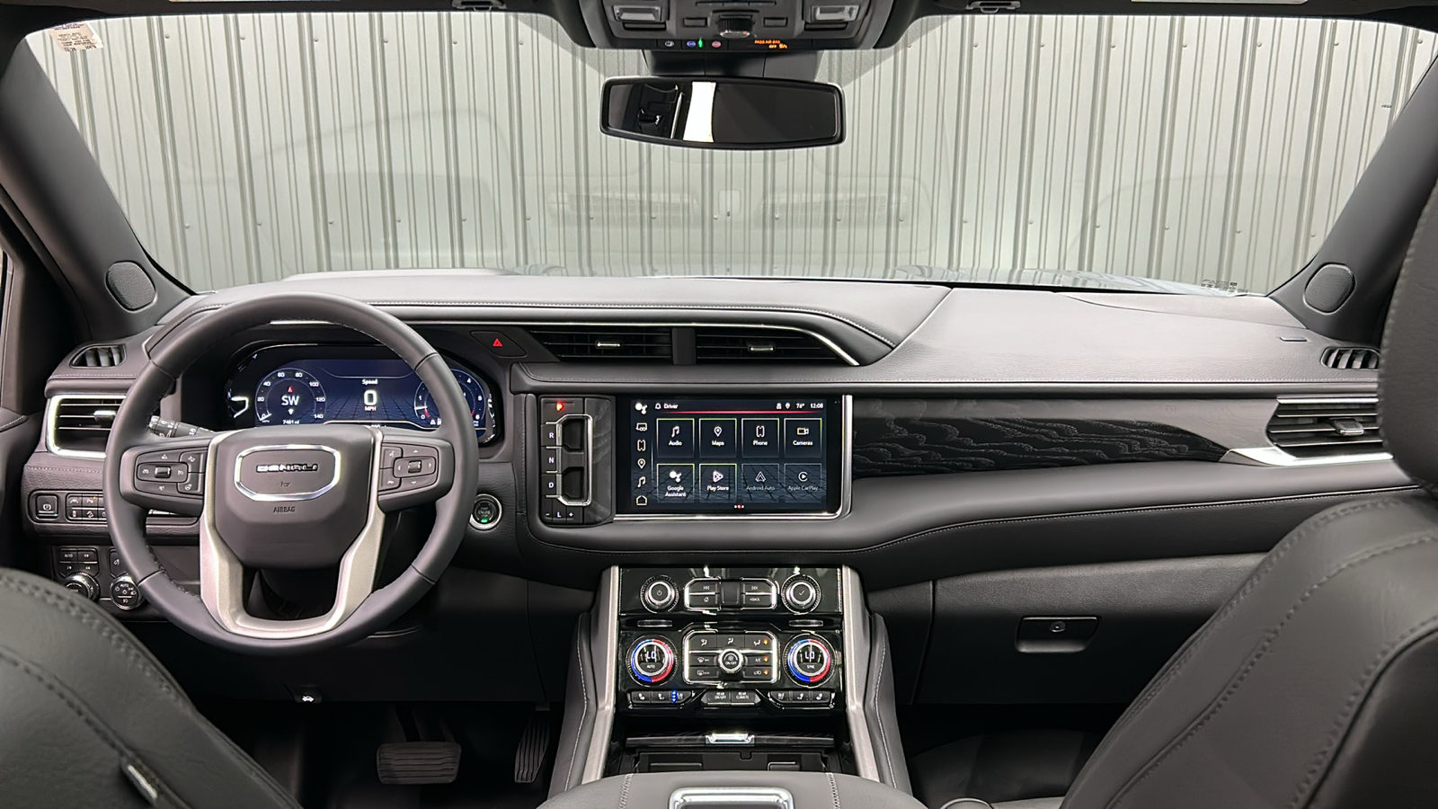 2024 GMC Yukon Denali 35