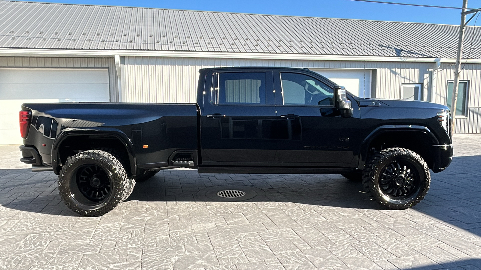 2025 GMC Sierra 3500HD Denali Ultimate 6