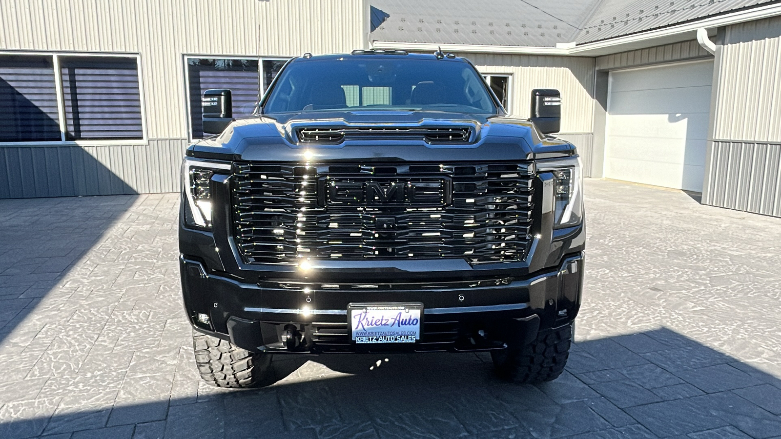 2025 GMC Sierra 3500HD Denali Ultimate 8