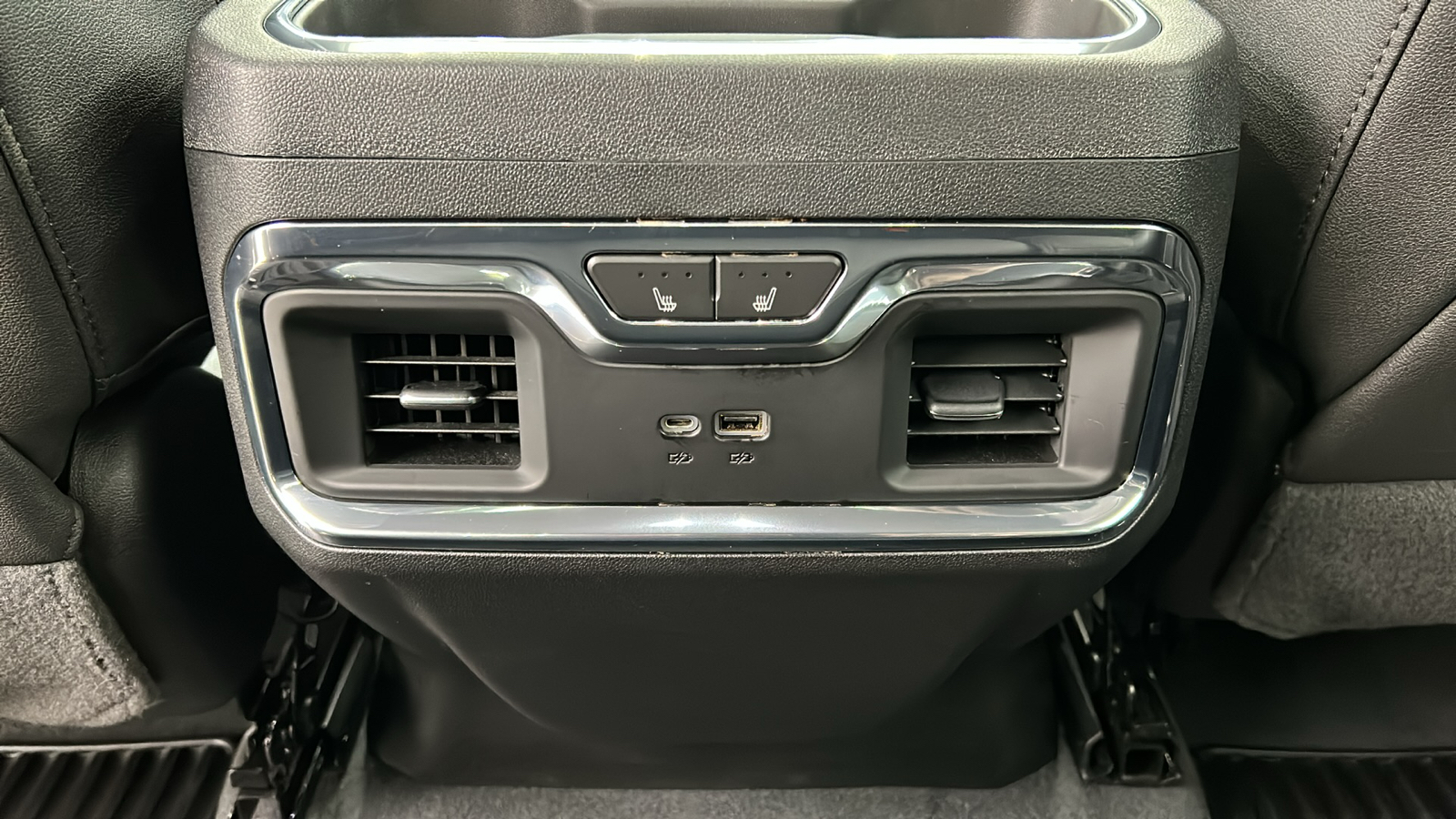 2023 Chevrolet Silverado 1500 LTZ 39