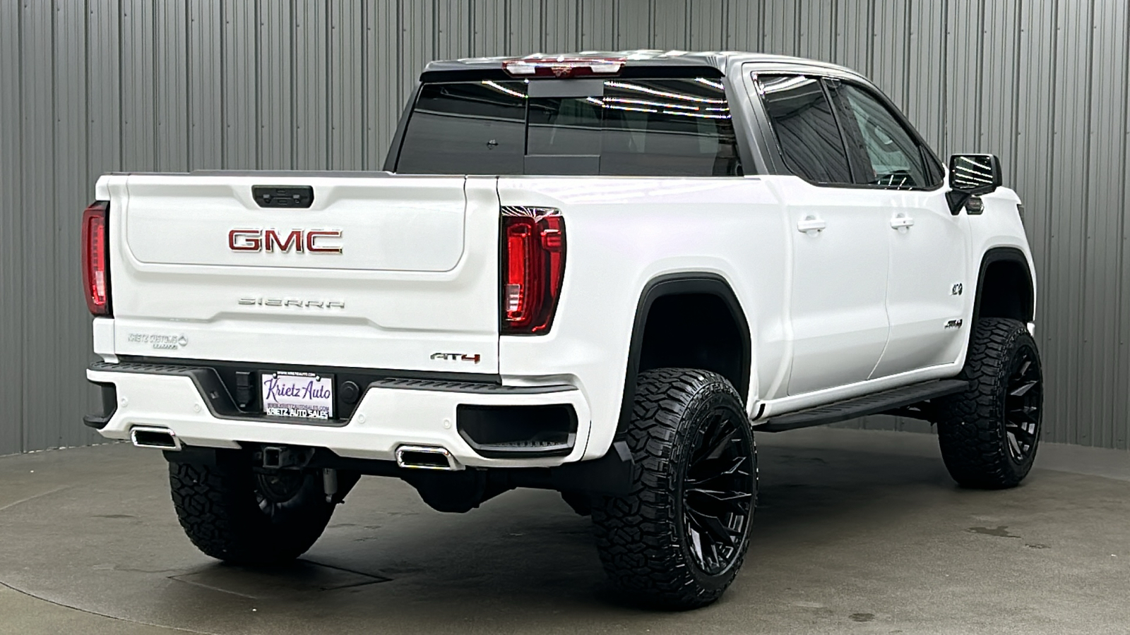 2024 GMC Sierra 1500 AT4 5