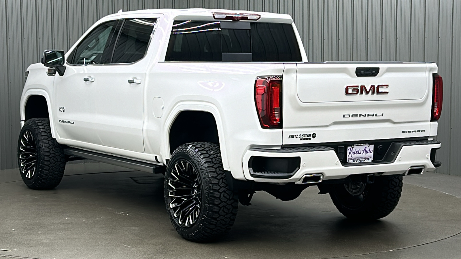 2023 GMC Sierra 1500 Denali 3