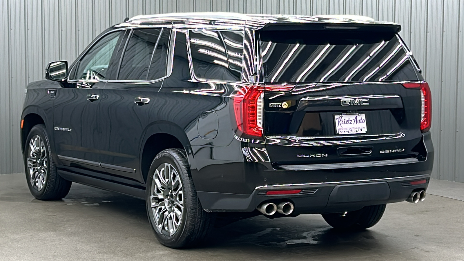 2024 GMC Yukon Denali Ultimate 3