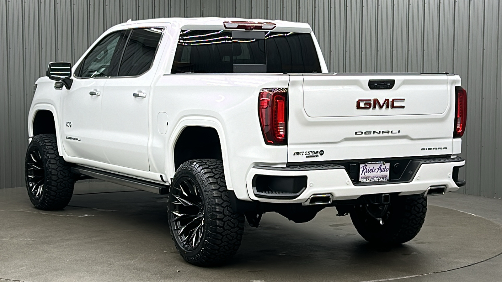 2024 GMC Sierra 1500 Denali 3