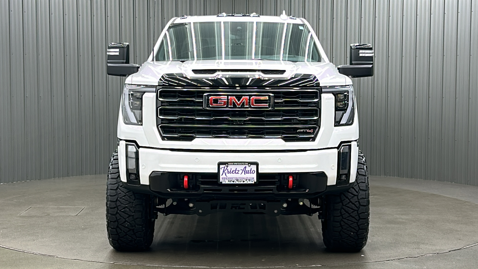 2024 GMC Sierra 3500HD AT4 8