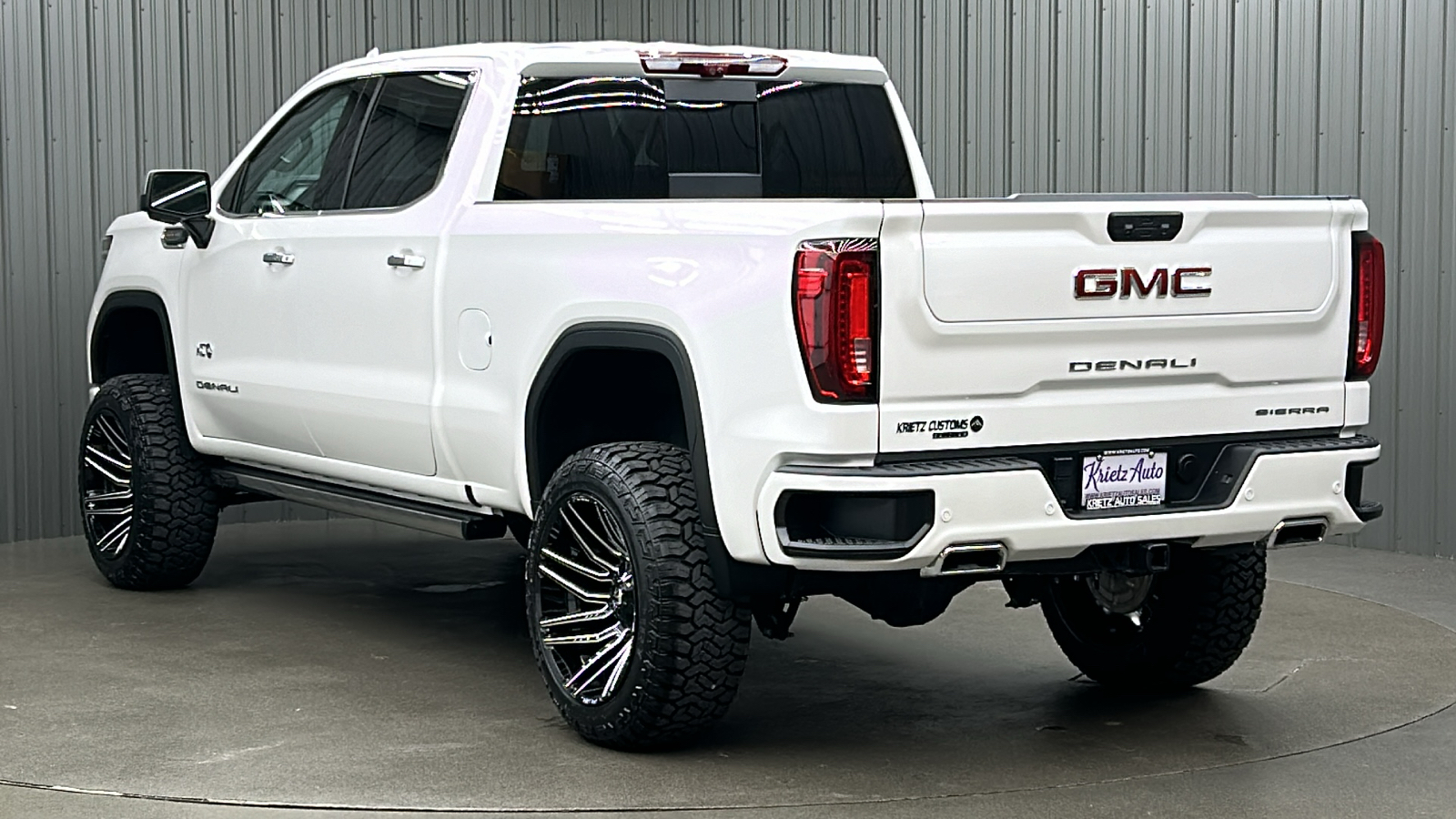 2024 GMC Sierra 1500 Denali 3