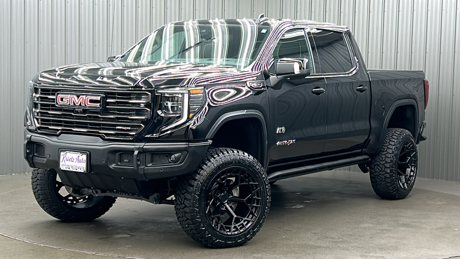 2023 GMC Sierra 1500 AT4X 1