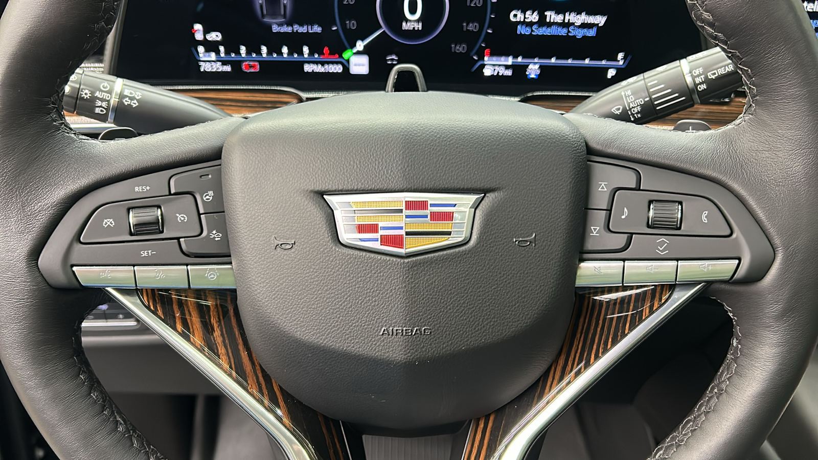 2024 Cadillac Escalade ESV  25