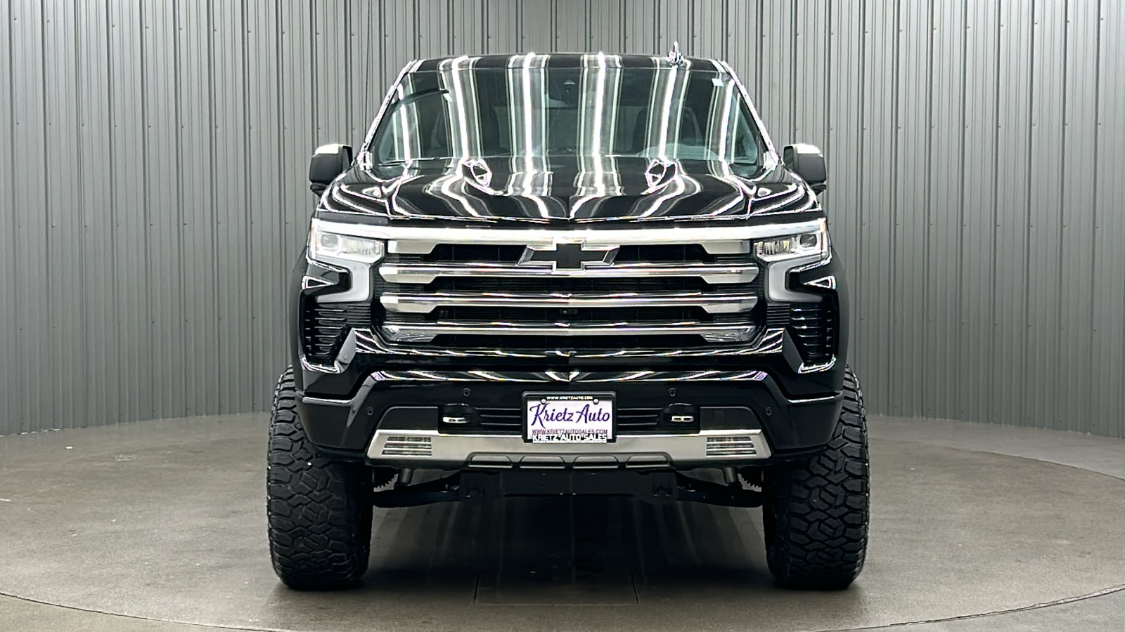 2023 Chevrolet Silverado 1500 High Country 8