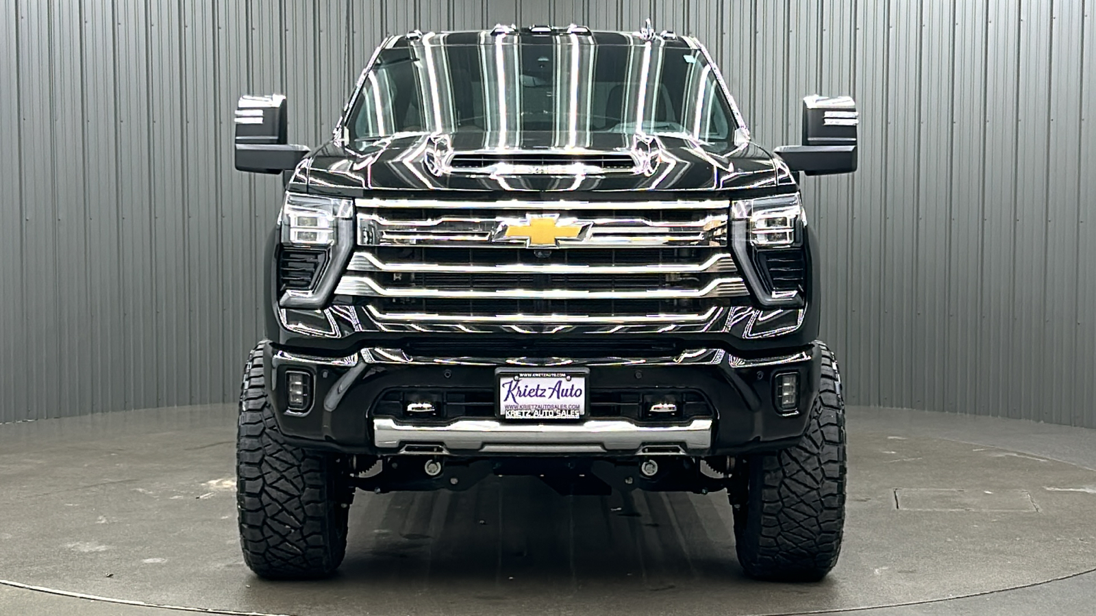 2024 Chevrolet Silverado 3500HD High Country 8