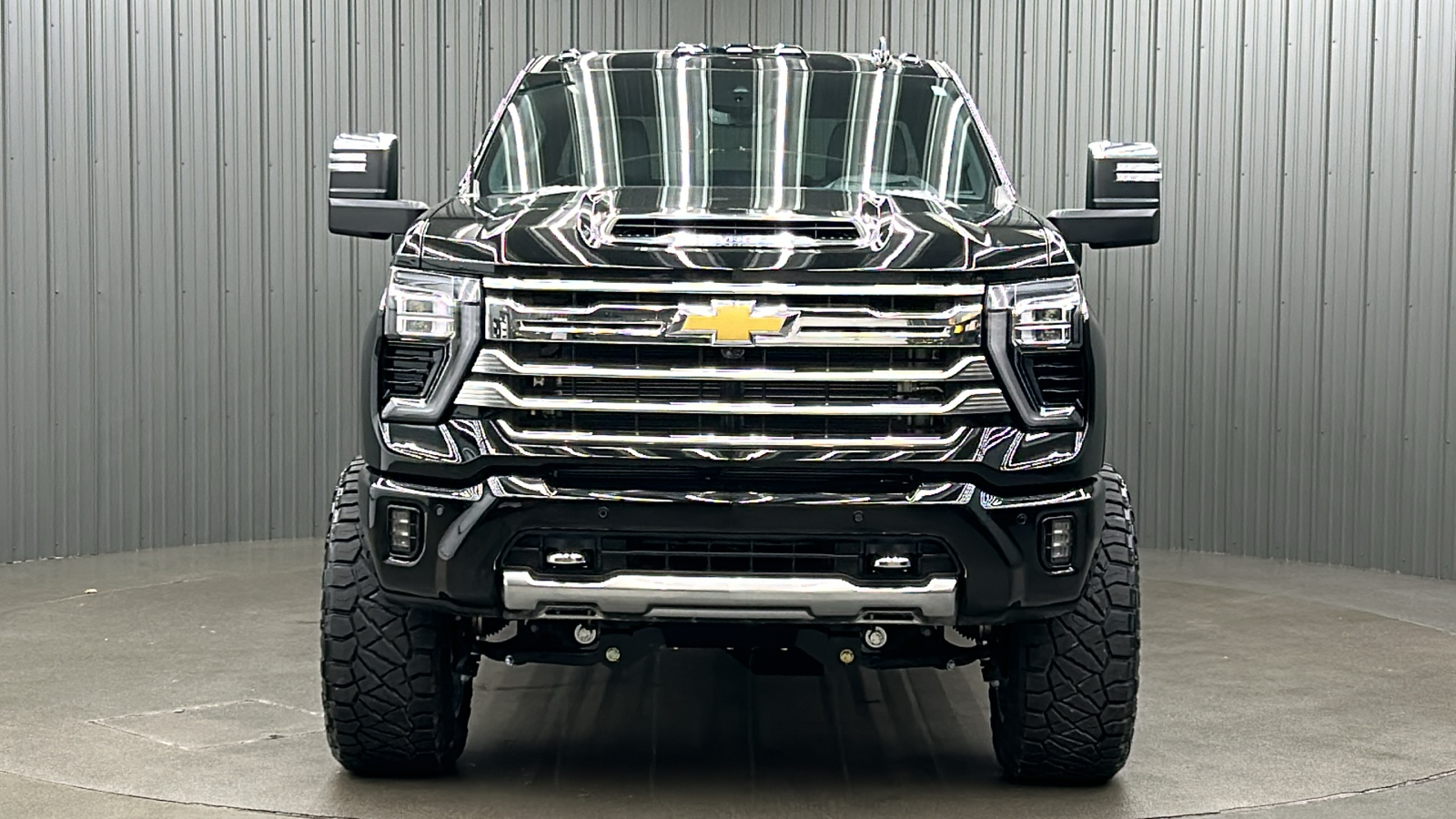 2024 Chevrolet Silverado 3500HD High Country 8