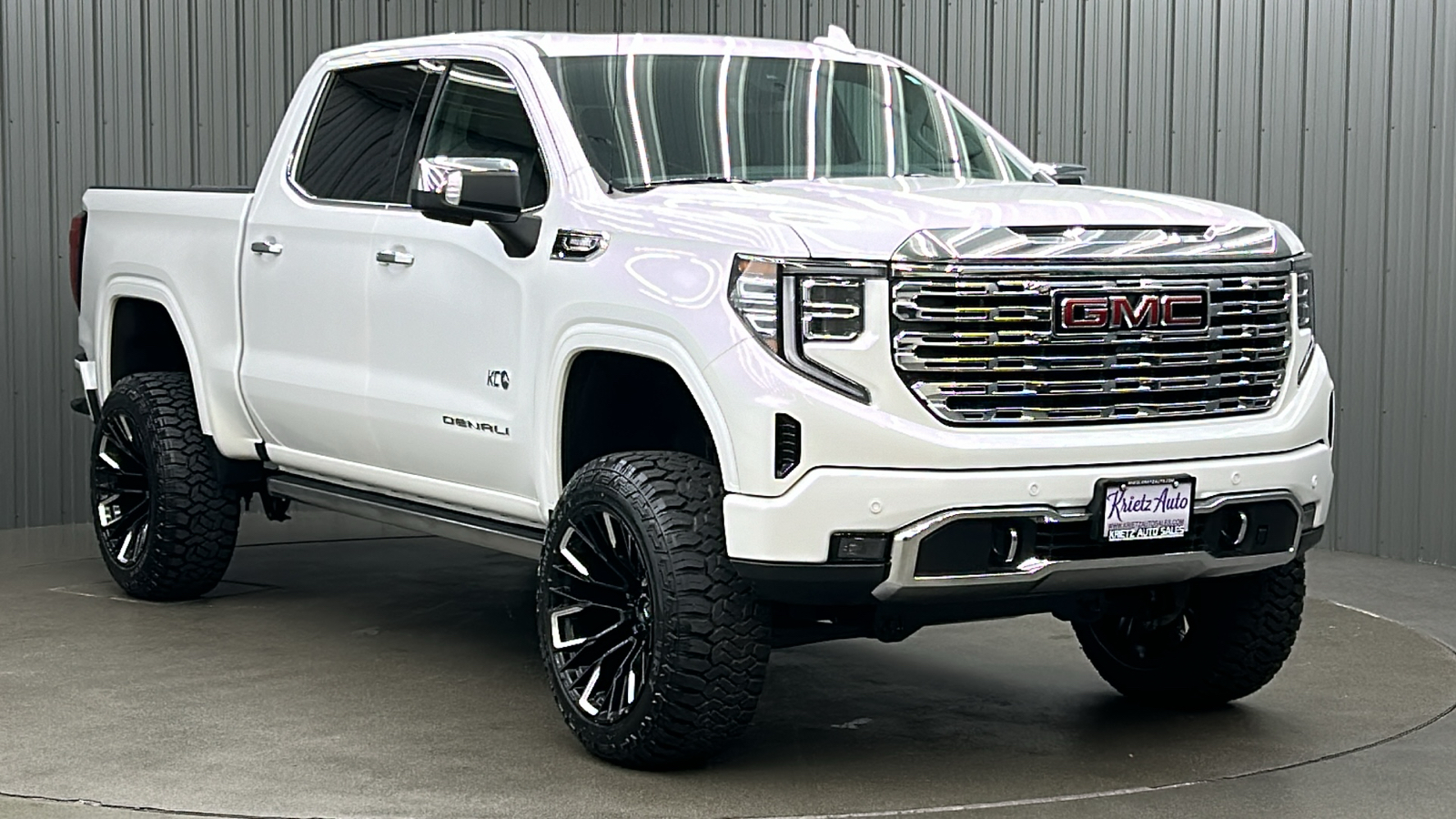 2023 GMC Sierra 1500 Denali 7