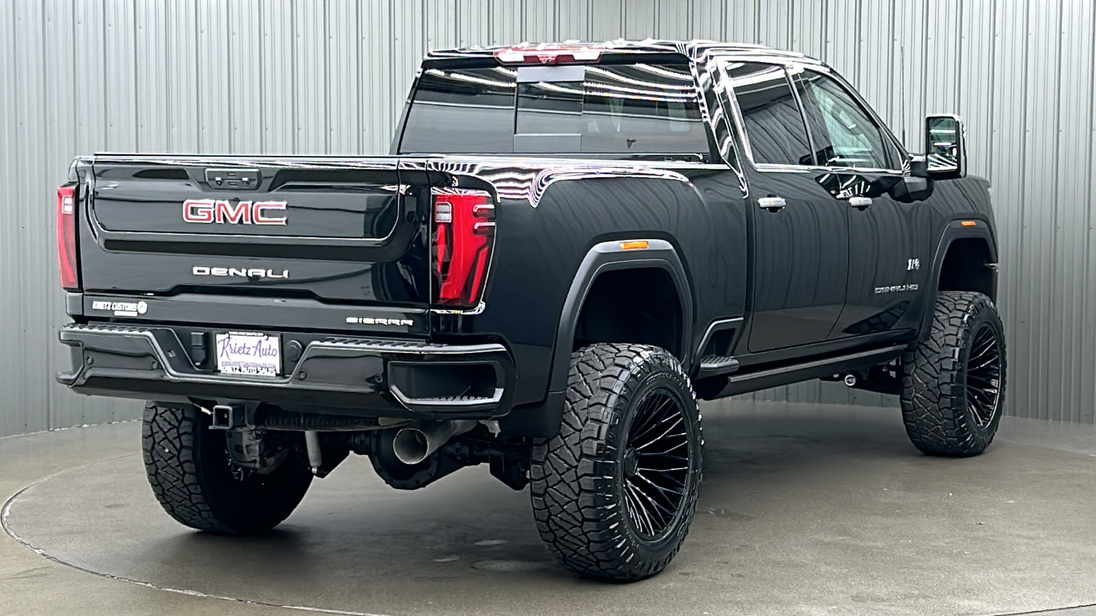 2024 GMC Sierra 3500HD Denali 5