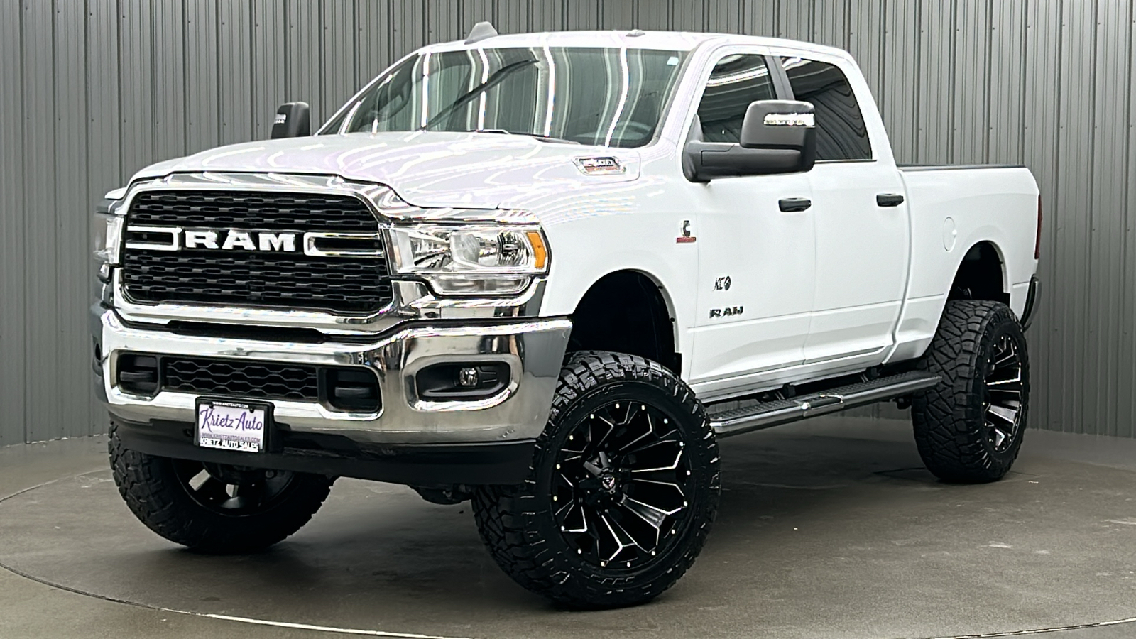 2024 Ram 2500 Big Horn 1