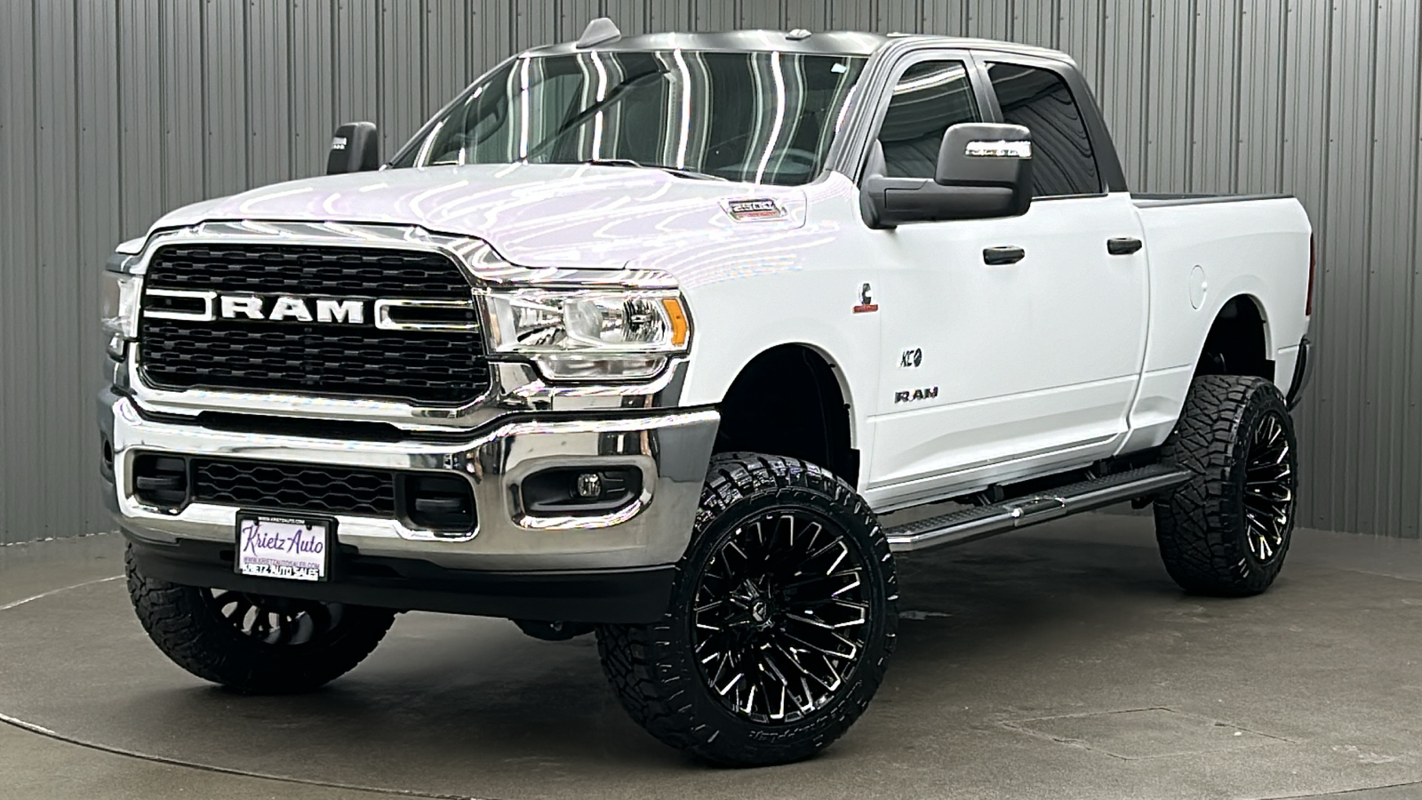 2024 Ram 2500 Big Horn 1