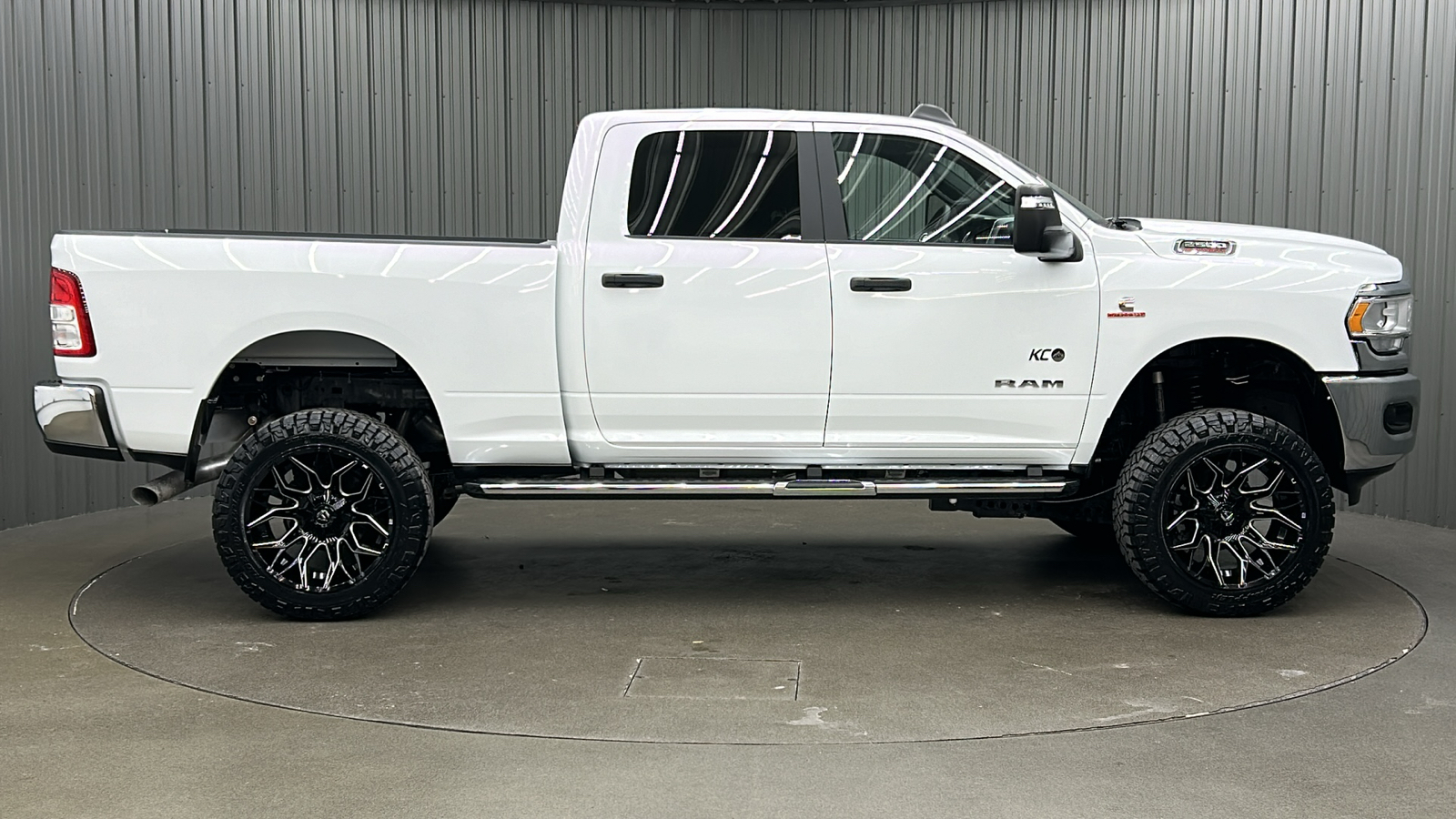 2024 Ram 2500 Big Horn 6