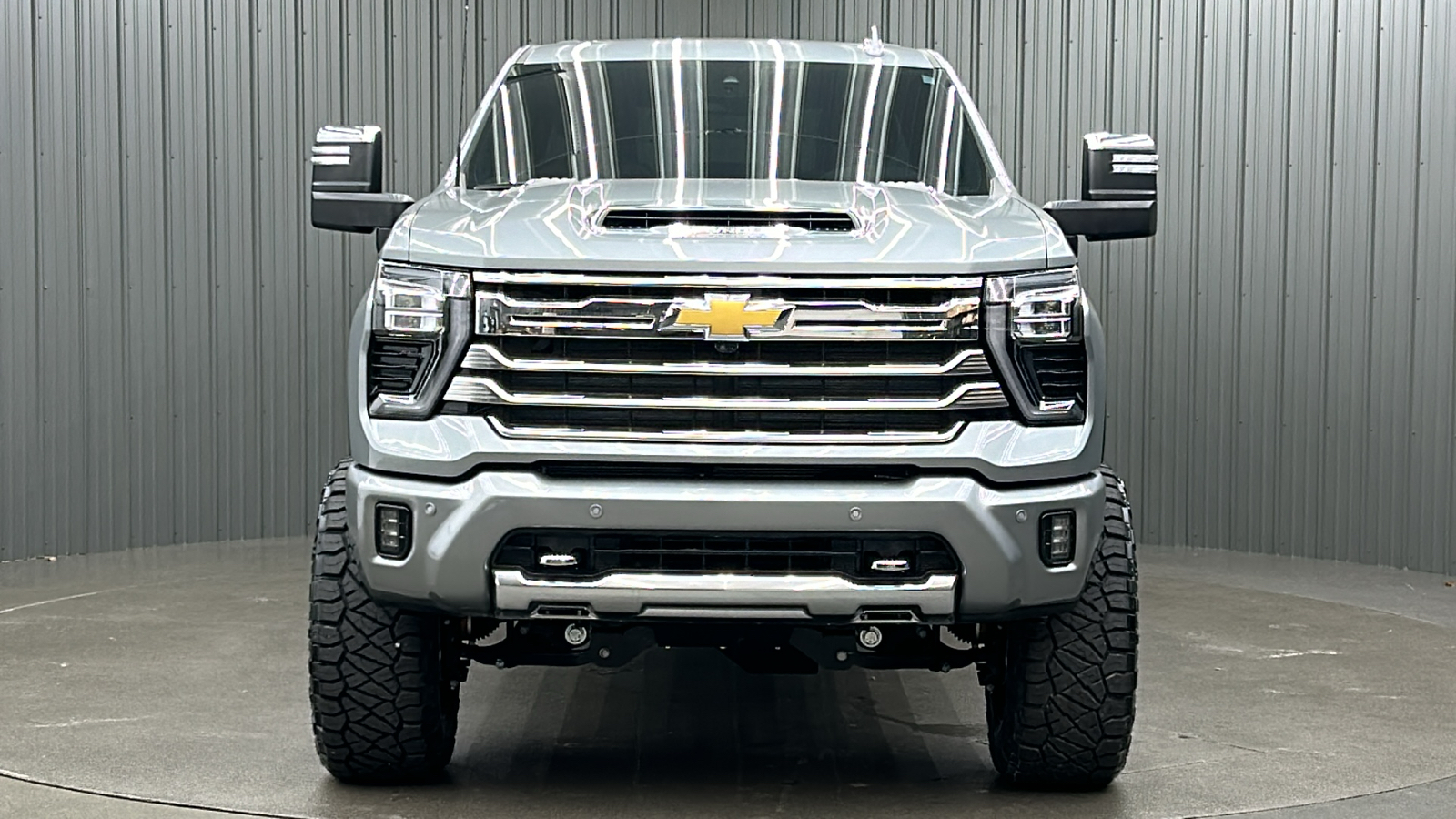 2024 Chevrolet Silverado 3500HD High Country 8