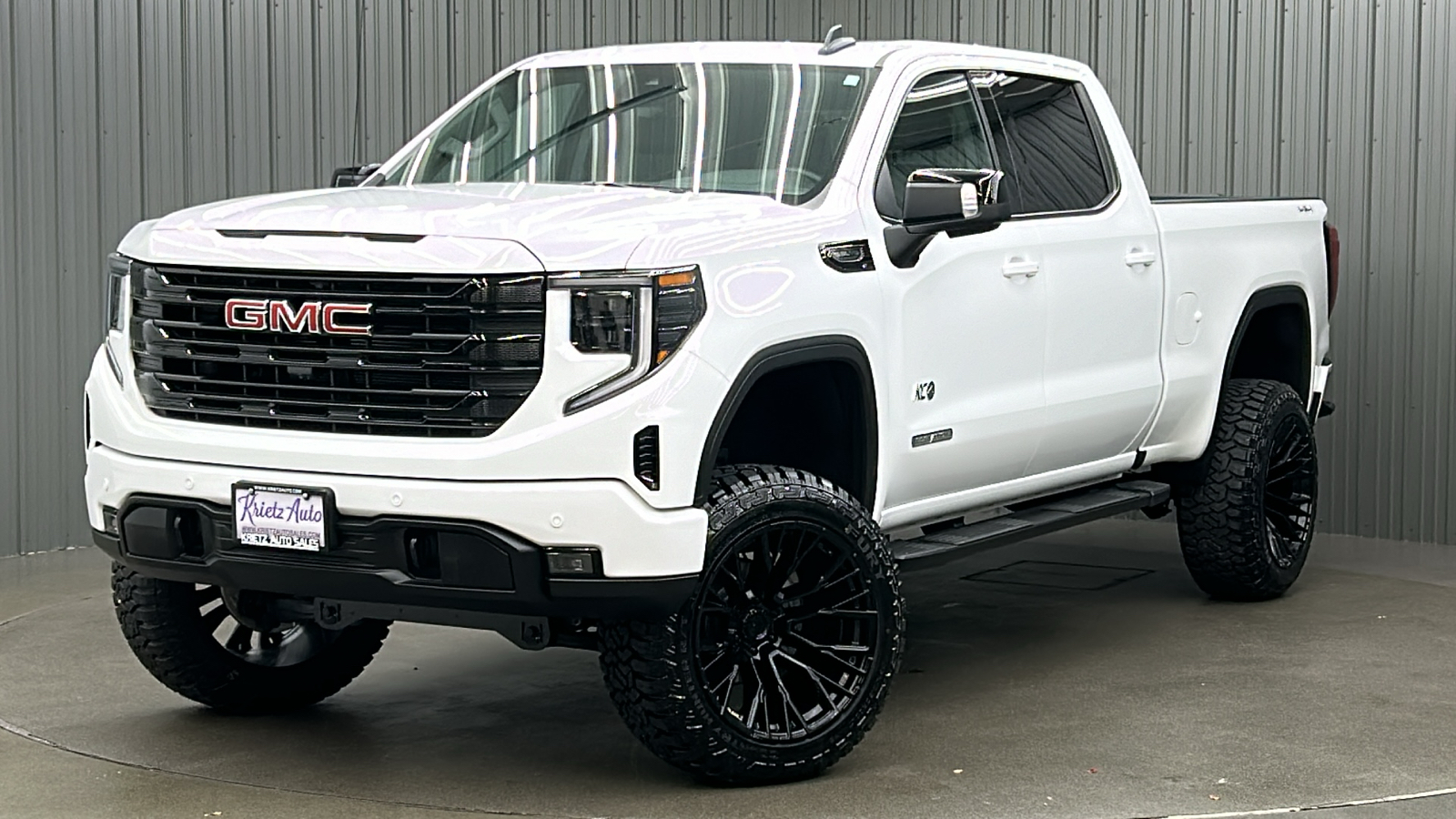 2024 GMC Sierra 1500 Elevation 1