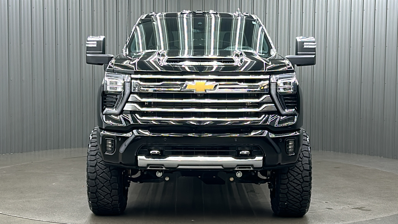 2024 Chevrolet Silverado 3500HD High Country 8