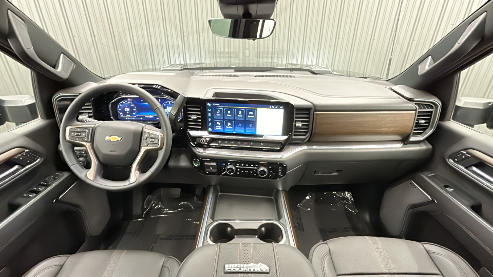 2024 Chevrolet Silverado 3500HD High Country 38