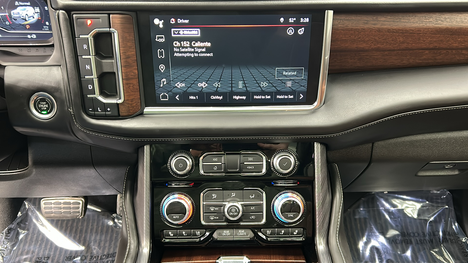 2023 GMC Yukon XL Denali Ultimate 18