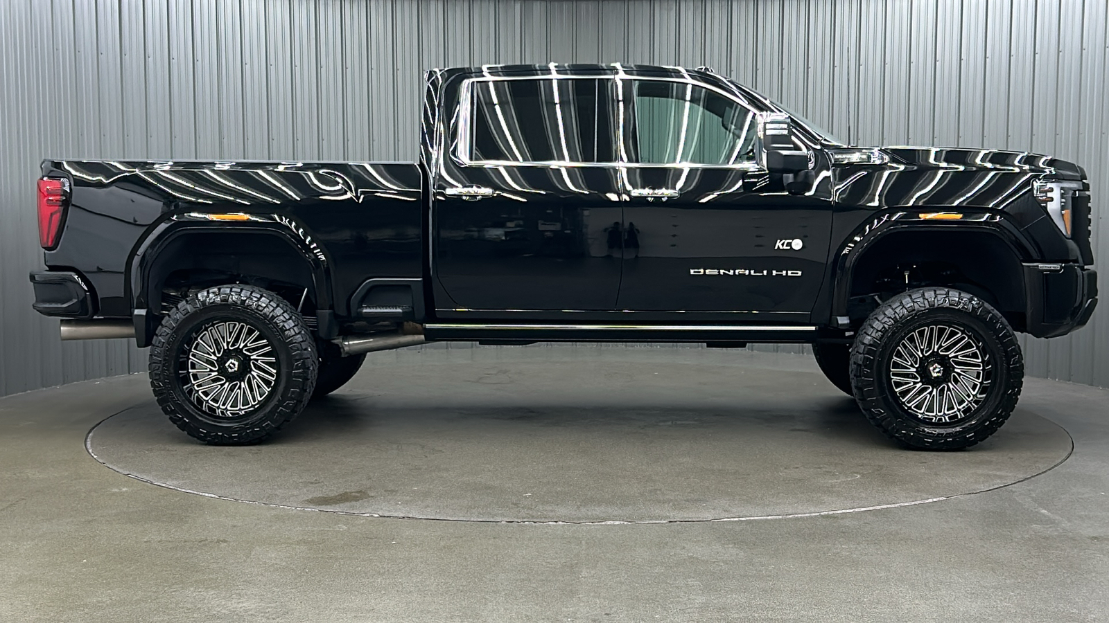 2024 GMC Sierra 2500HD Denali Ultimate 6