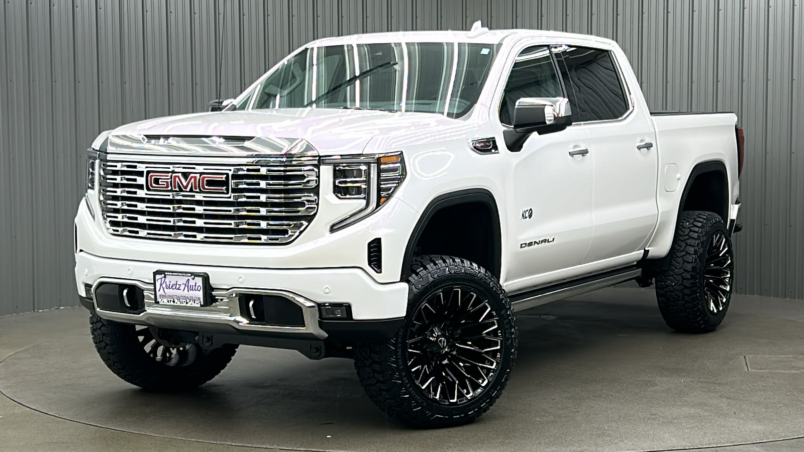 2024 GMC Sierra 1500 Denali 1