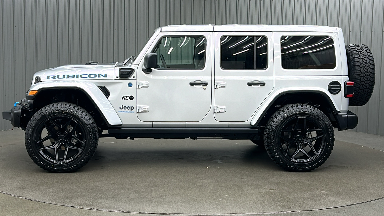 2024 Jeep Wrangler Rubicon X 4xe 2