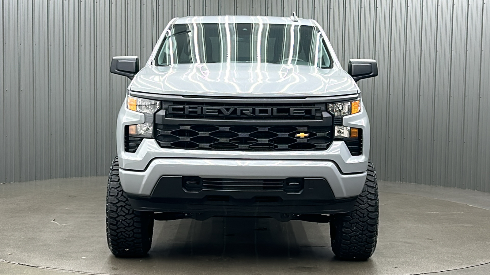 2024 Chevrolet Silverado 1500 Custom 8