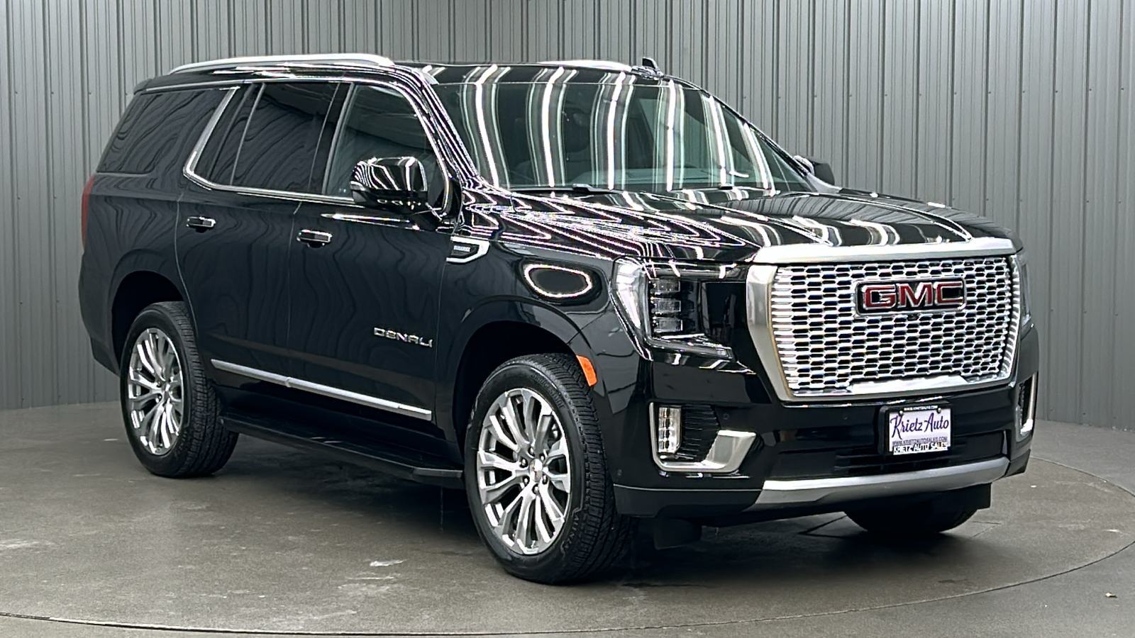 2024 GMC Yukon Denali 7