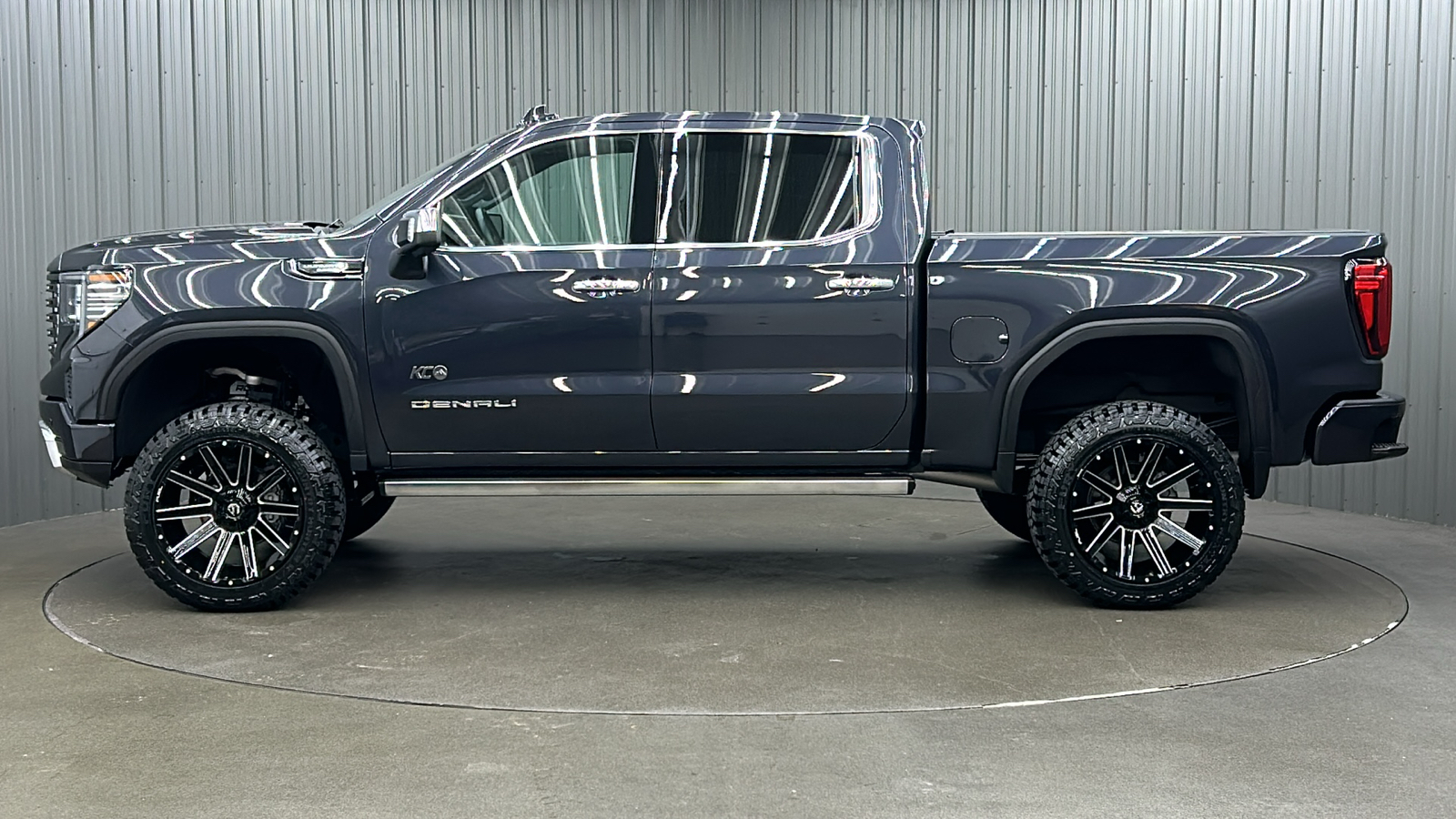 2024 GMC Sierra 1500 Denali Ultimate 2