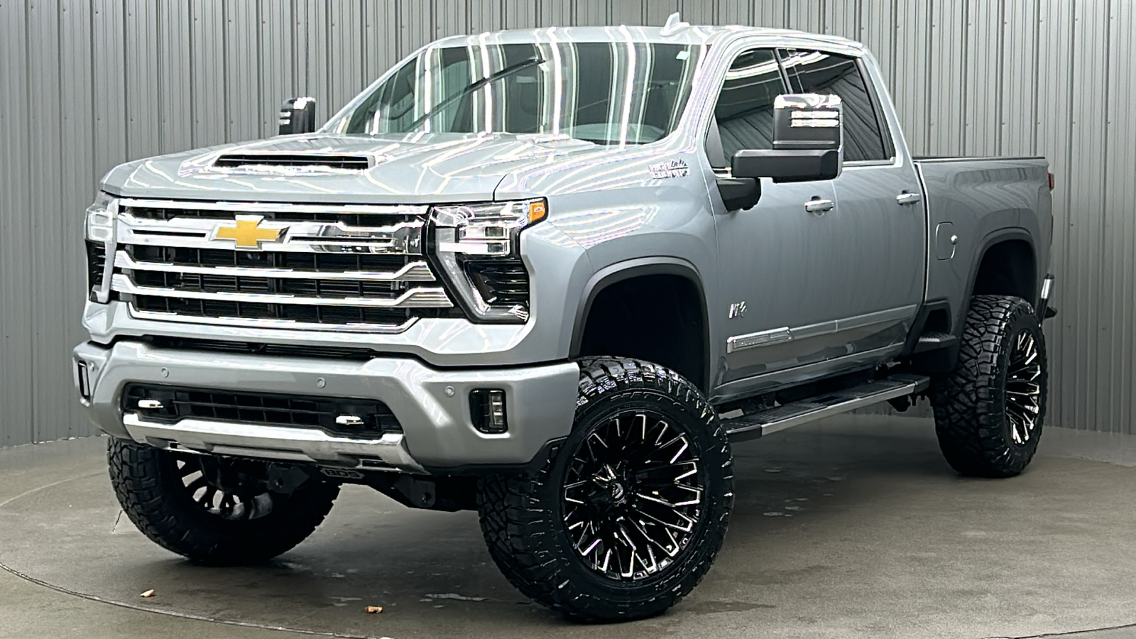 2024 Chevrolet Silverado 2500HD High Country 1