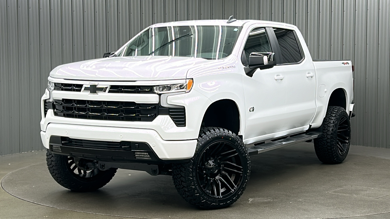 2024 Chevrolet Silverado 1500 RST 1