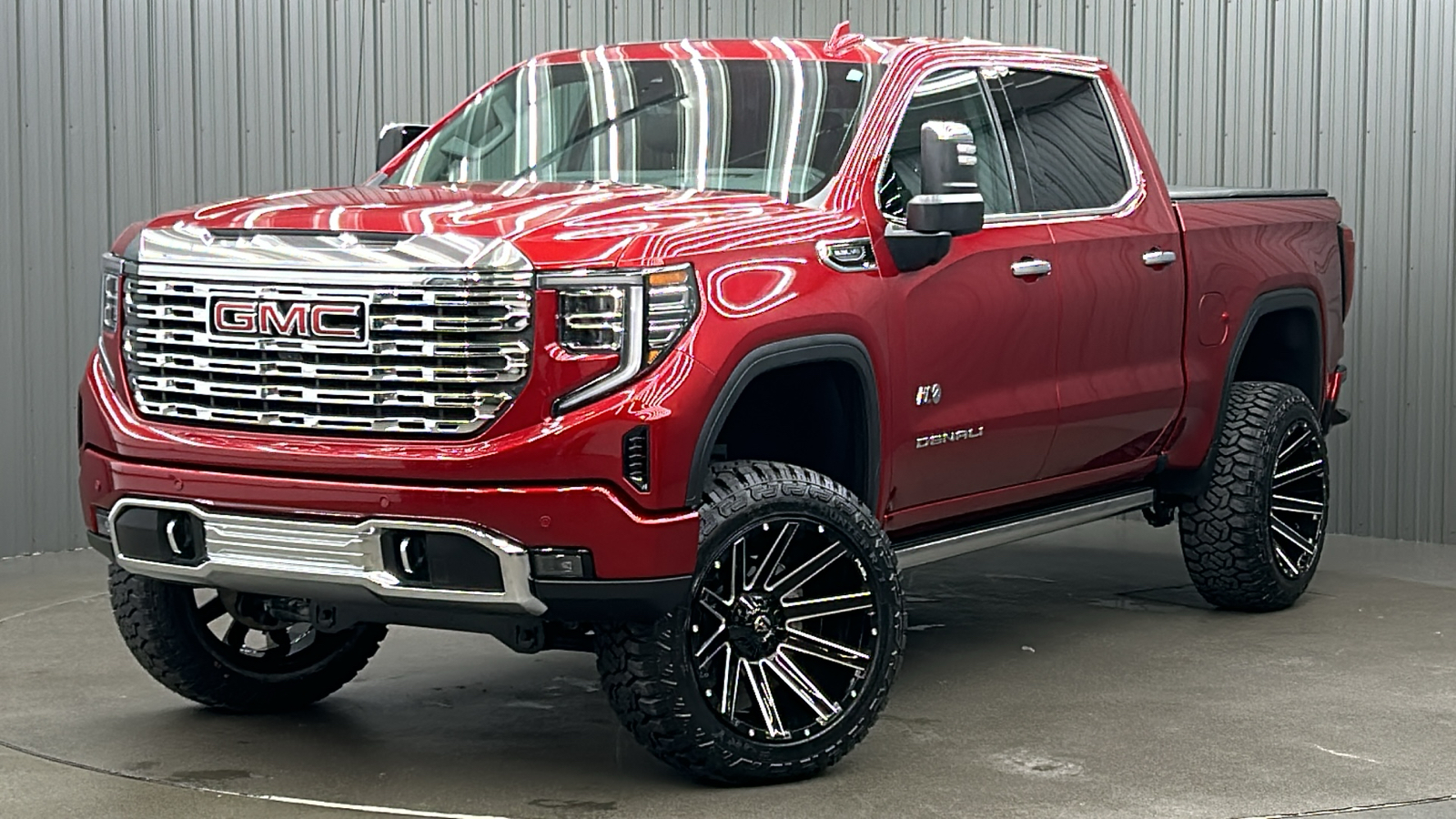 2024 GMC Sierra 1500 Denali 1