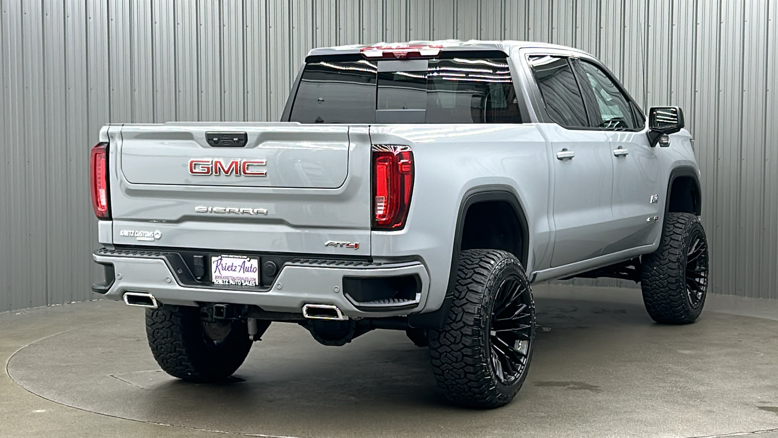 2024 GMC Sierra 1500 AT4 5