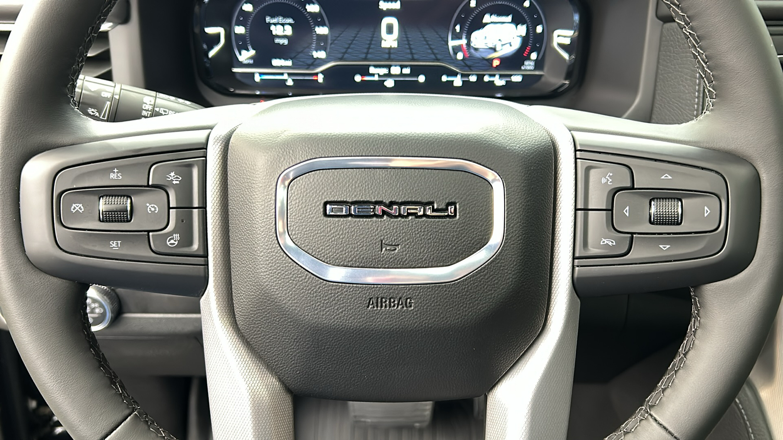 2024 GMC Yukon Denali 29