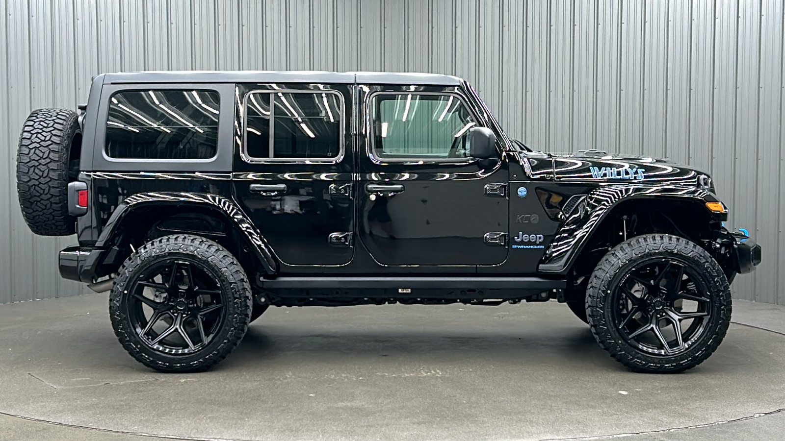 2024 Jeep Wrangler Willys 4xe 6