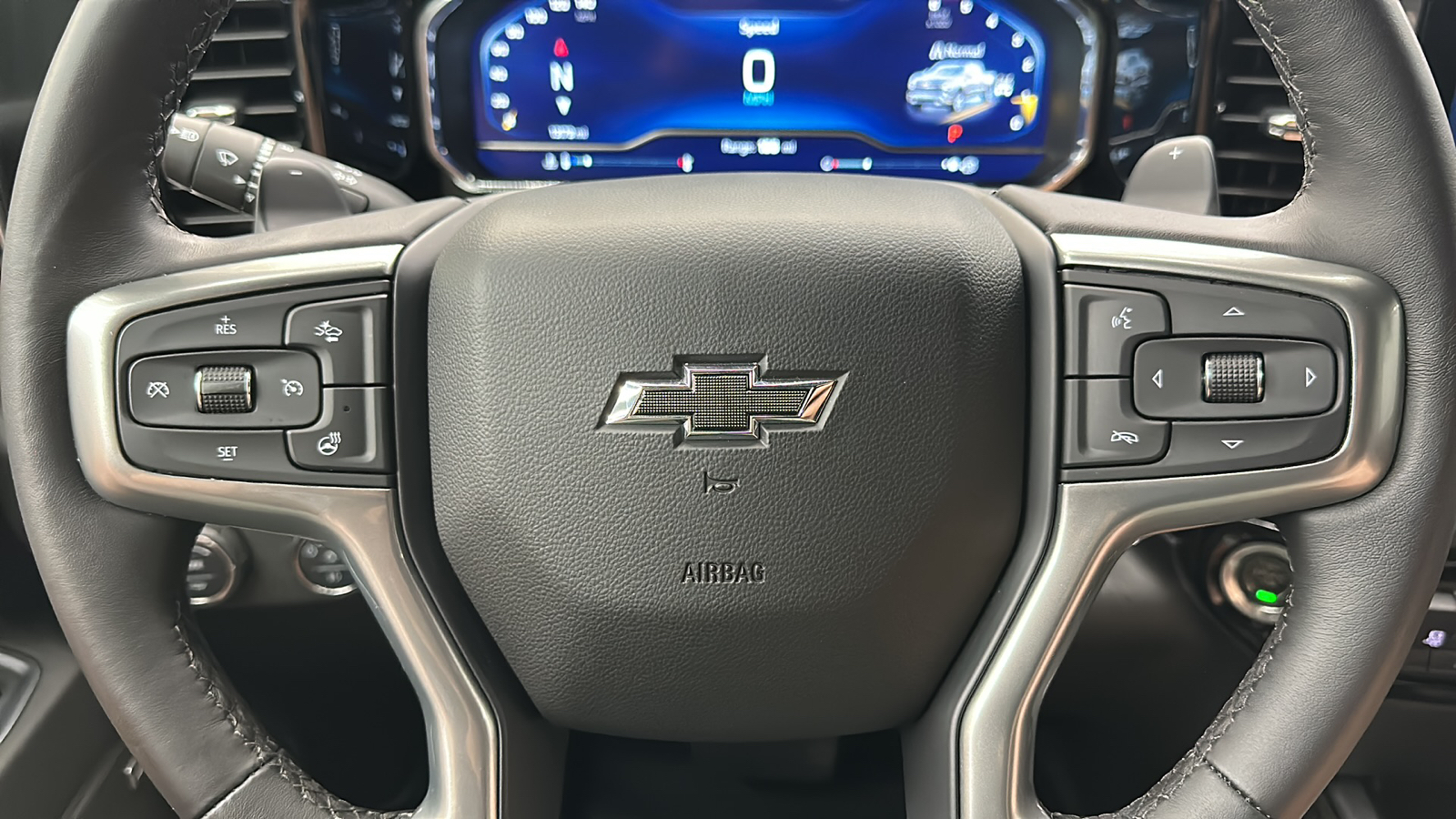 2023 Chevrolet Silverado 1500 RST 25