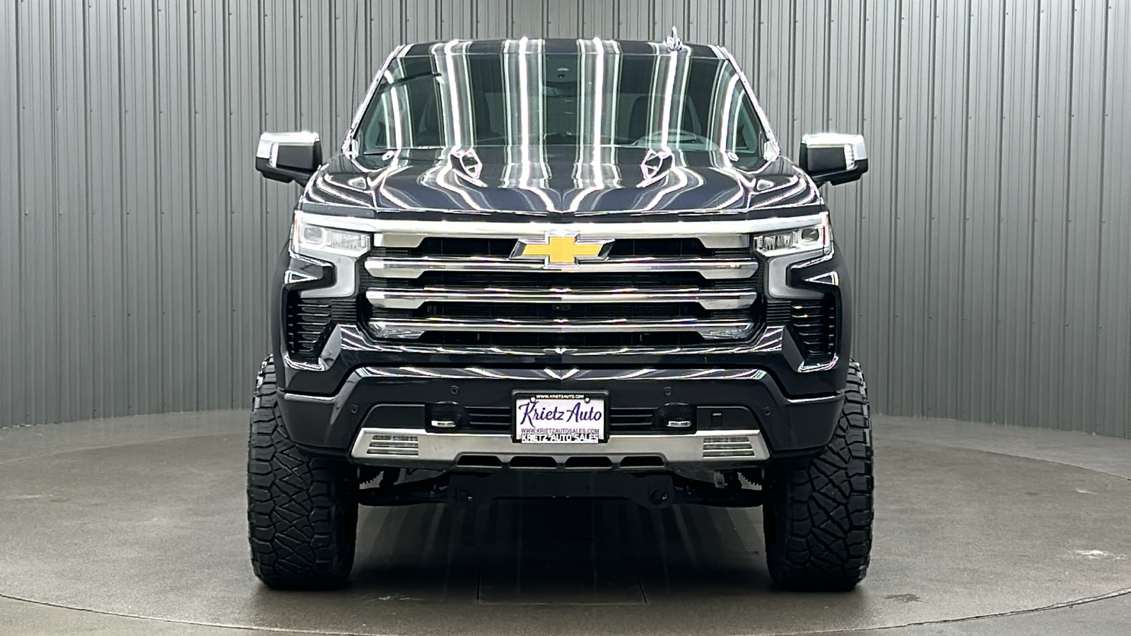 2023 Chevrolet Silverado 1500 High Country 8