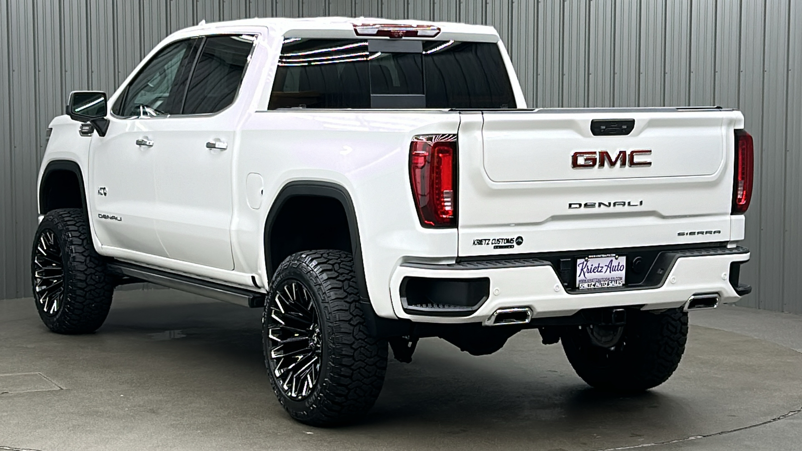 2023 GMC Sierra 1500 Denali 3