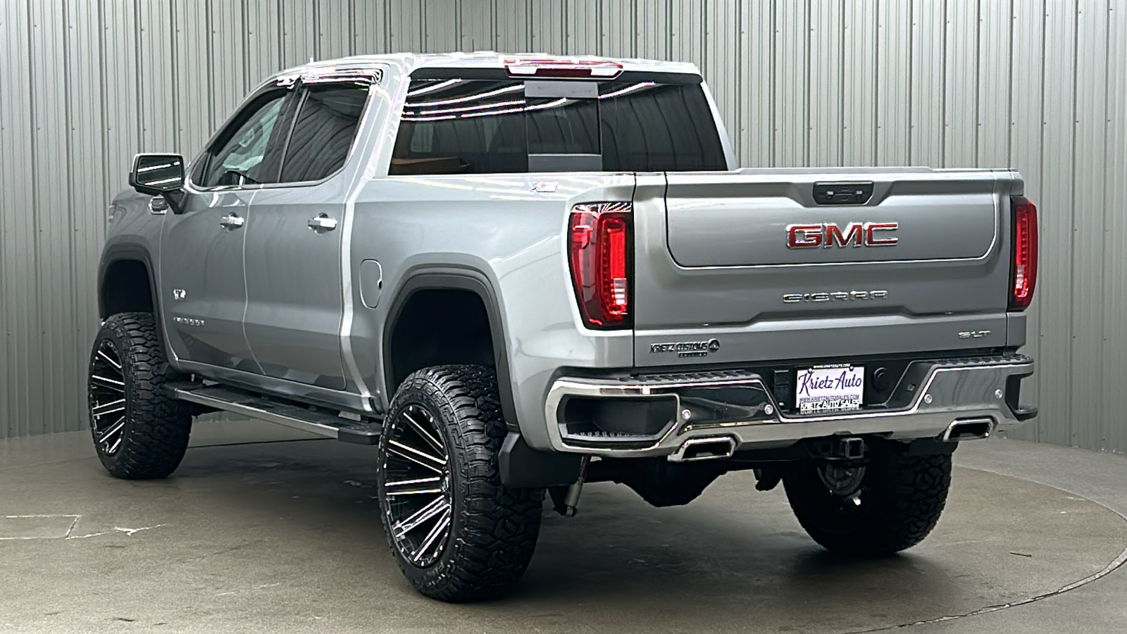 2023 GMC Sierra 1500 SLT 3