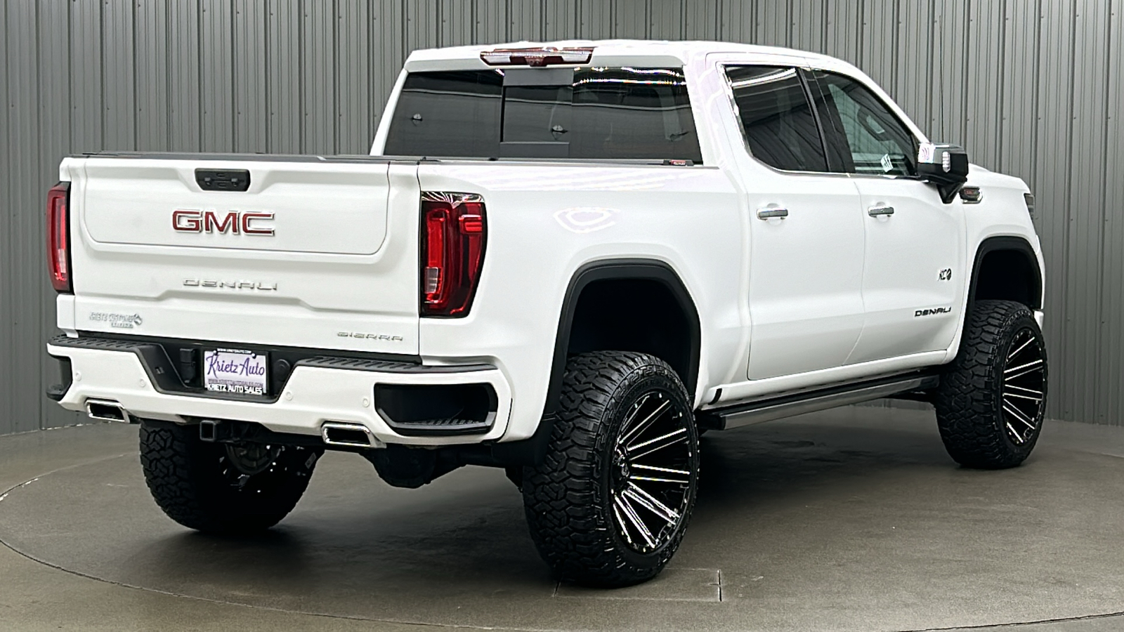 2023 GMC Sierra 1500 Denali 5