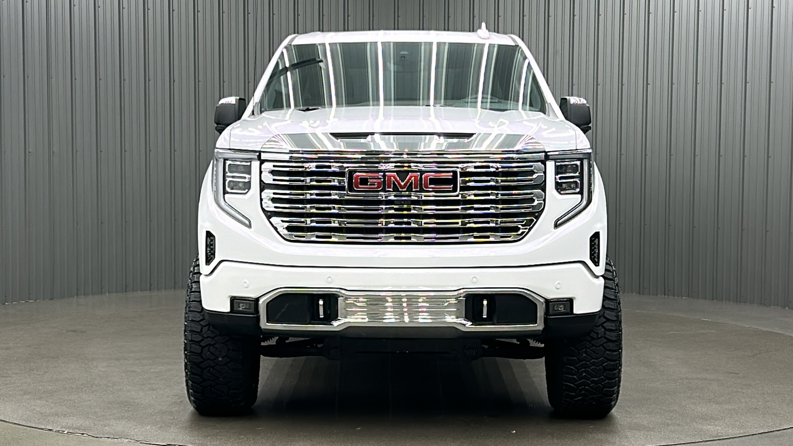 2023 GMC Sierra 1500 Denali 8