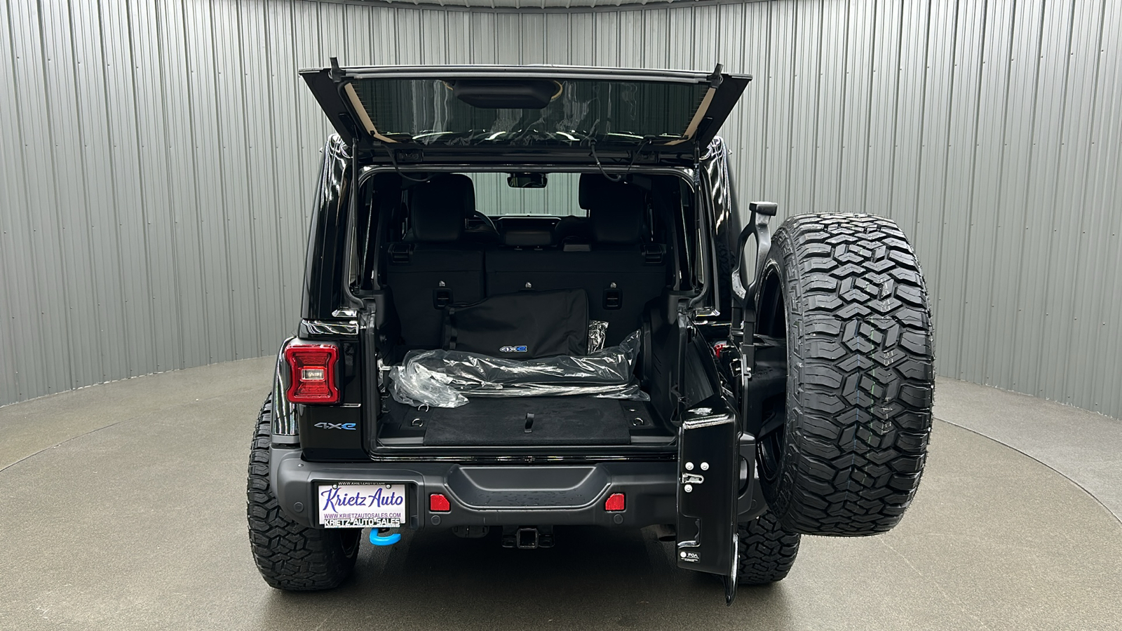 2024 Jeep Wrangler Rubicon X 4xe 17