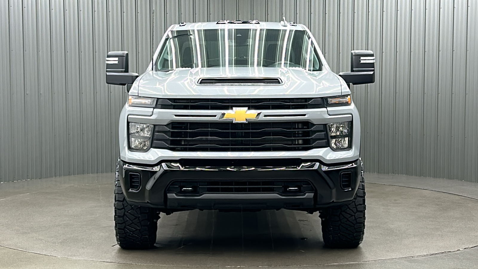 2024 Chevrolet Silverado 2500HD Custom 8